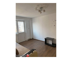 Vand apartament 2 camere - Imagine 2