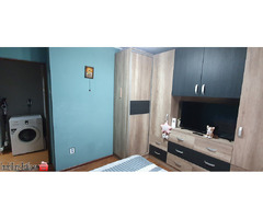 Vând apartament cu 2 camere, zona Radu Negru (Viziru). Etajul 4 cu pod - Imagine 4
