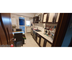 Vând apartament cu 2 camere, zona Radu Negru (Viziru). Etajul 4 cu pod - Imagine 9