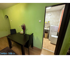 ONE Imobiliare va ofera spre vanzare Apartament 2 camere semidecomat 35 MP - Imagine 4