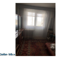 ONE Imobiliare va propune un Apartament de 4 camere, decomandat  zona viziru 1 - Imagine 2