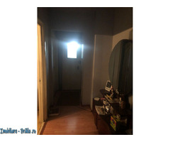 ONE Imobiliare va propune un Apartament de 4 camere, decomandat  zona viziru 1 - Imagine 3