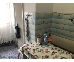 ONE Imobiliare va propune un Apartament de 4 camere, decomandat  zona viziru 1 - Imagine 4