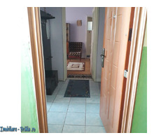 Vand apartament cu 2 camere - Imagine 1