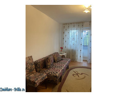 Închiriez apartament cu trei camere - Imagine 2