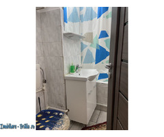 Închiriez apartament cu trei camere - Imagine 5