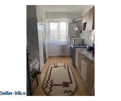 Închiriez apartament cu trei camere - Imagine 8