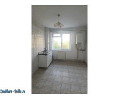 De vanzare apartament 3 camere decomandat, cartier Hipodrom - Imagine 9