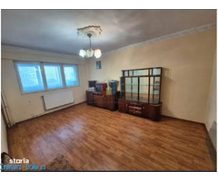 Apartament 3 camere confort 1 decomandat - Imagine 1