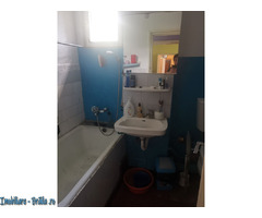Vand apartament 2 camere - Imagine 2