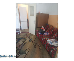Vand apartament 2 camere - Imagine 10